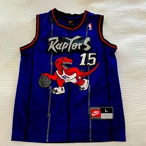 Raptors. Carter #15. Kids size L